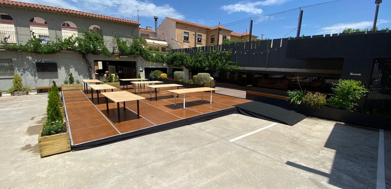 Rent or buy wood flooring | Eventop Carpas Barcelona