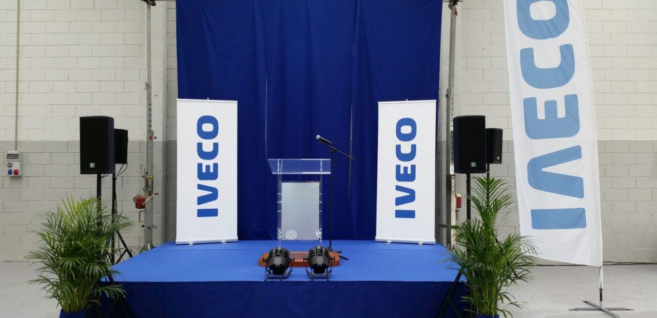 Stage platforms for rent | Eventop Carpas Barcelona