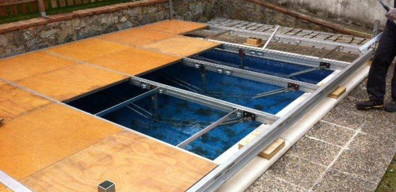 Rent platforms to cover swimming pools | Eventop Carpas Barcelona