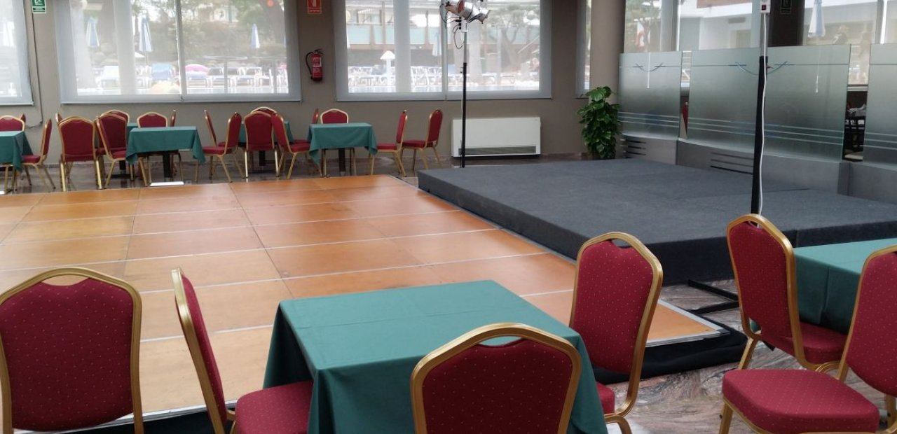 Rent or buy floorings | Eventop Carpas Barcelona