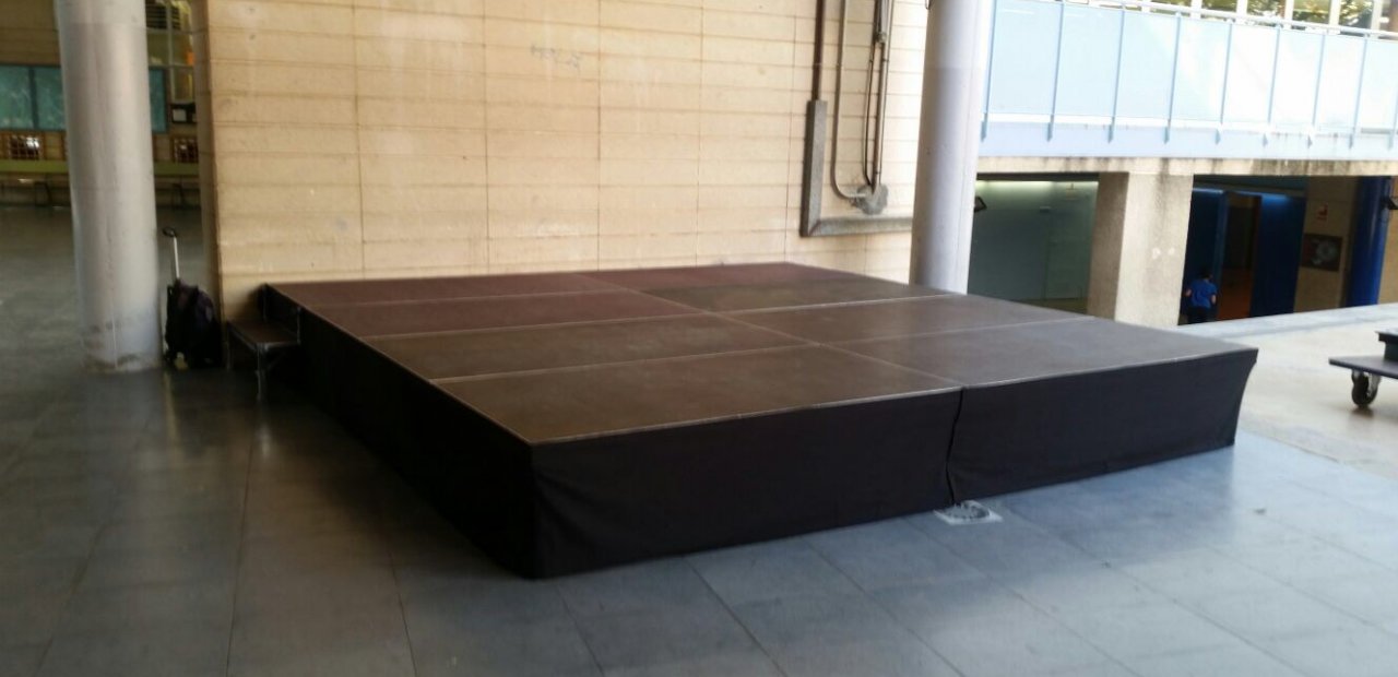 Rental and sale of stages | Eventop Barcelona