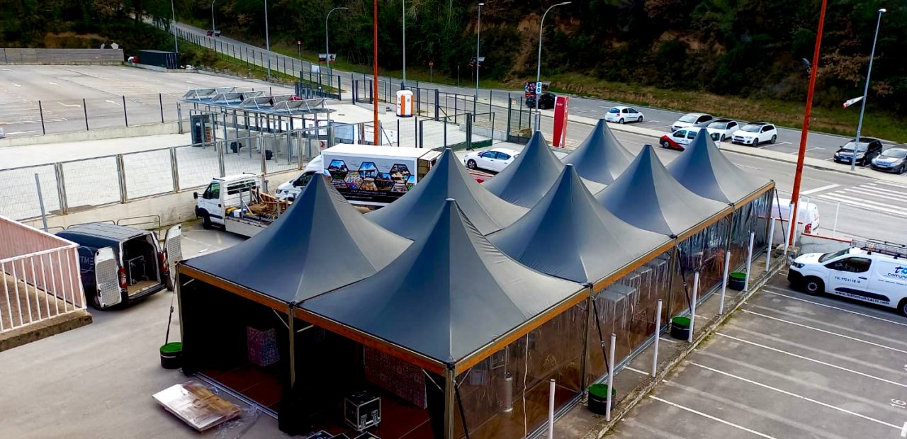 Tents in Girona FC 