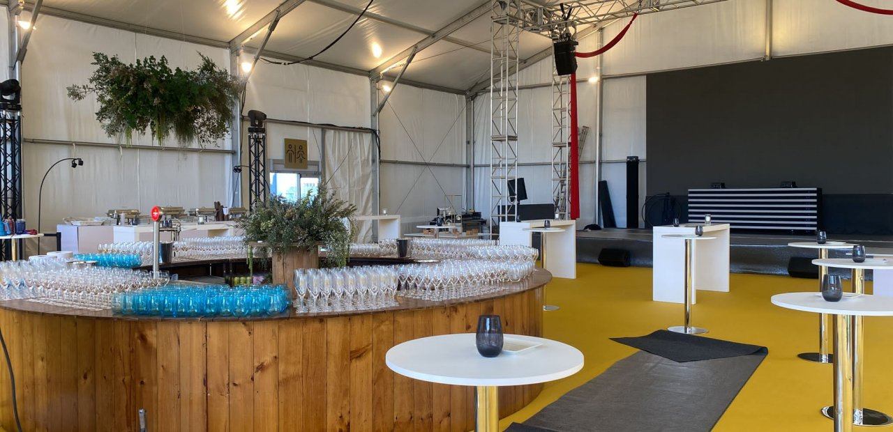 Gran Carpa de alquiler en el Camp Nou