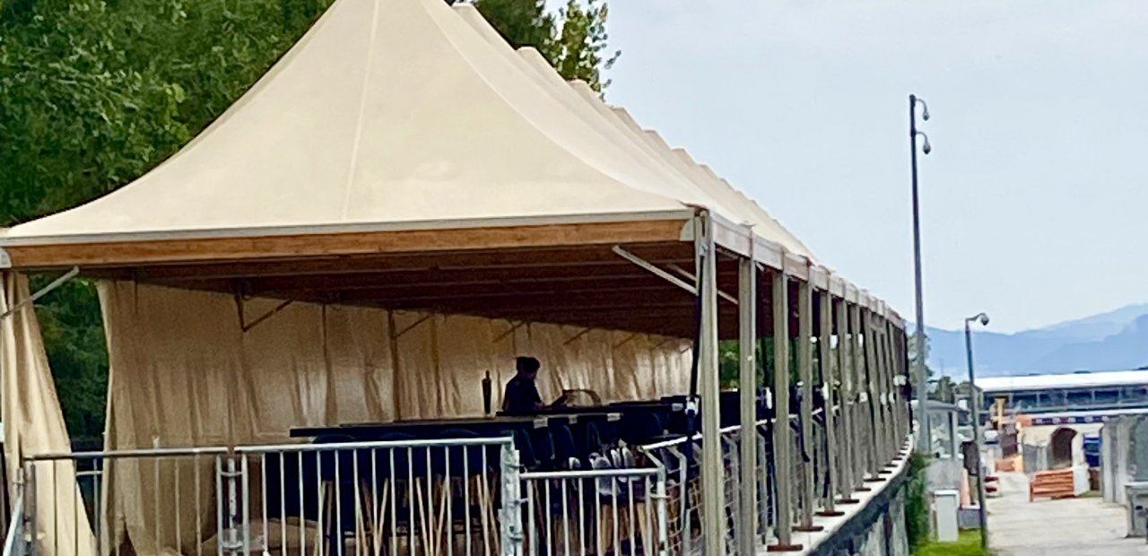 Eventop Carpas instala carpas Vip en el GP de España de F1