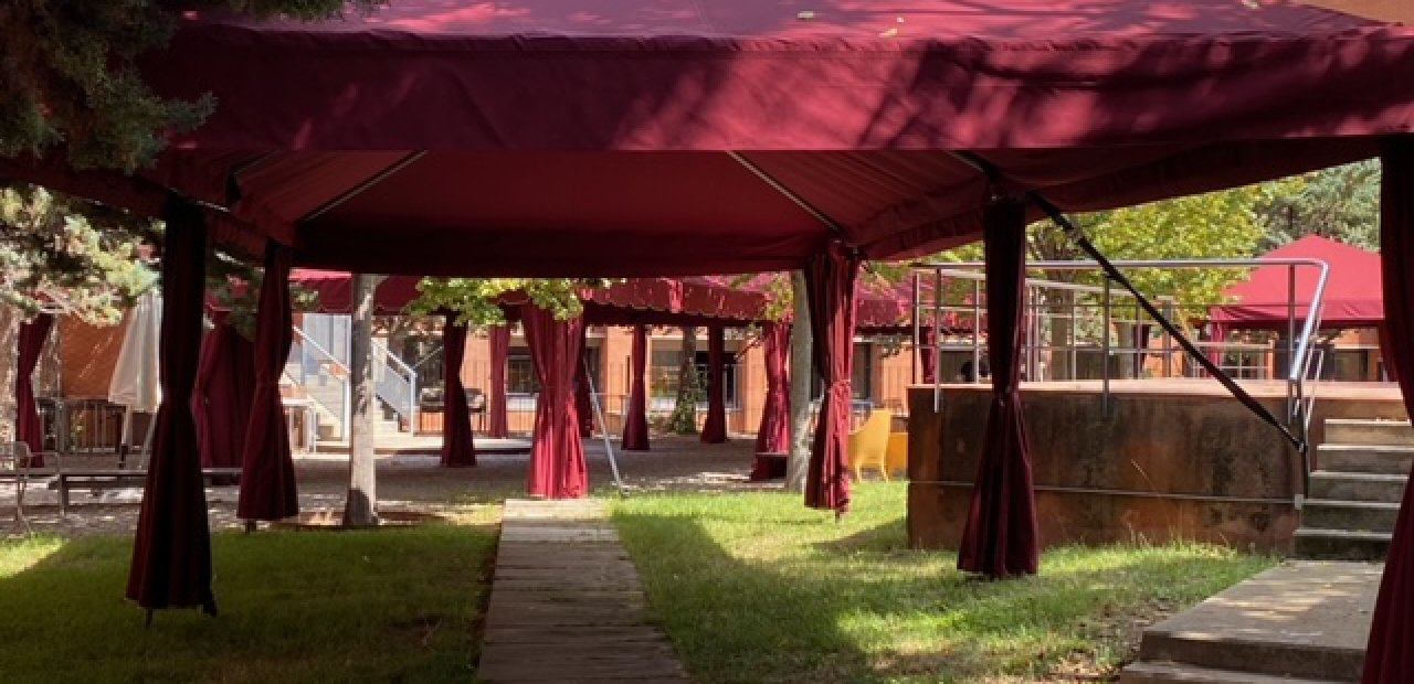 Alquiler de Carpas Modulares burdeos 