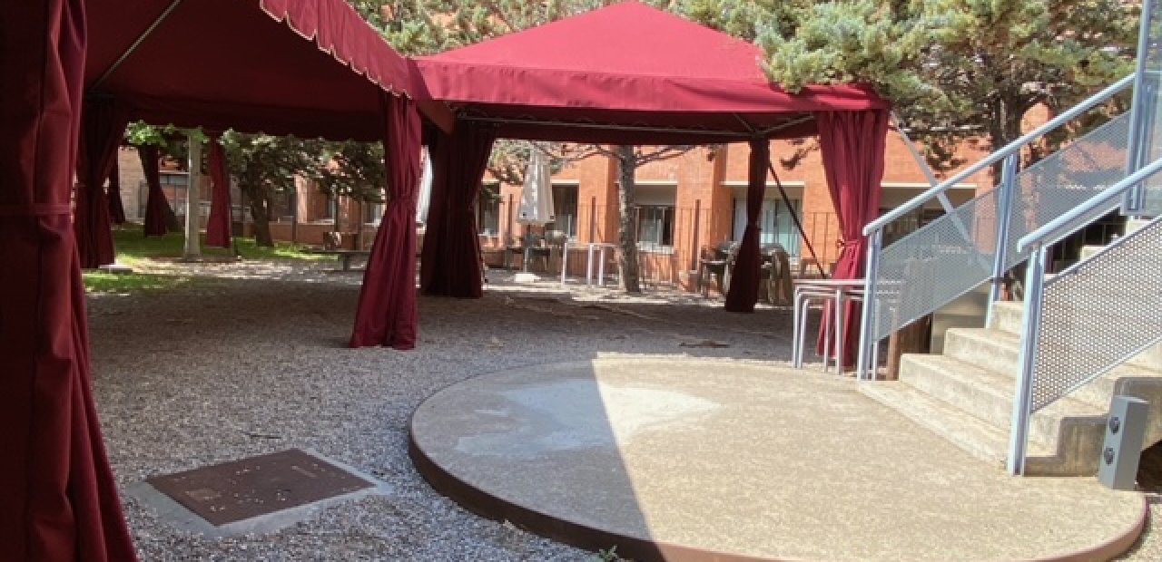 Rent burgundy tents to events