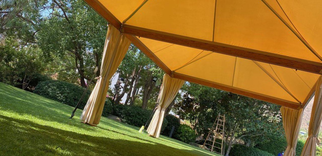 Alquiler de carpas VIP para eventos