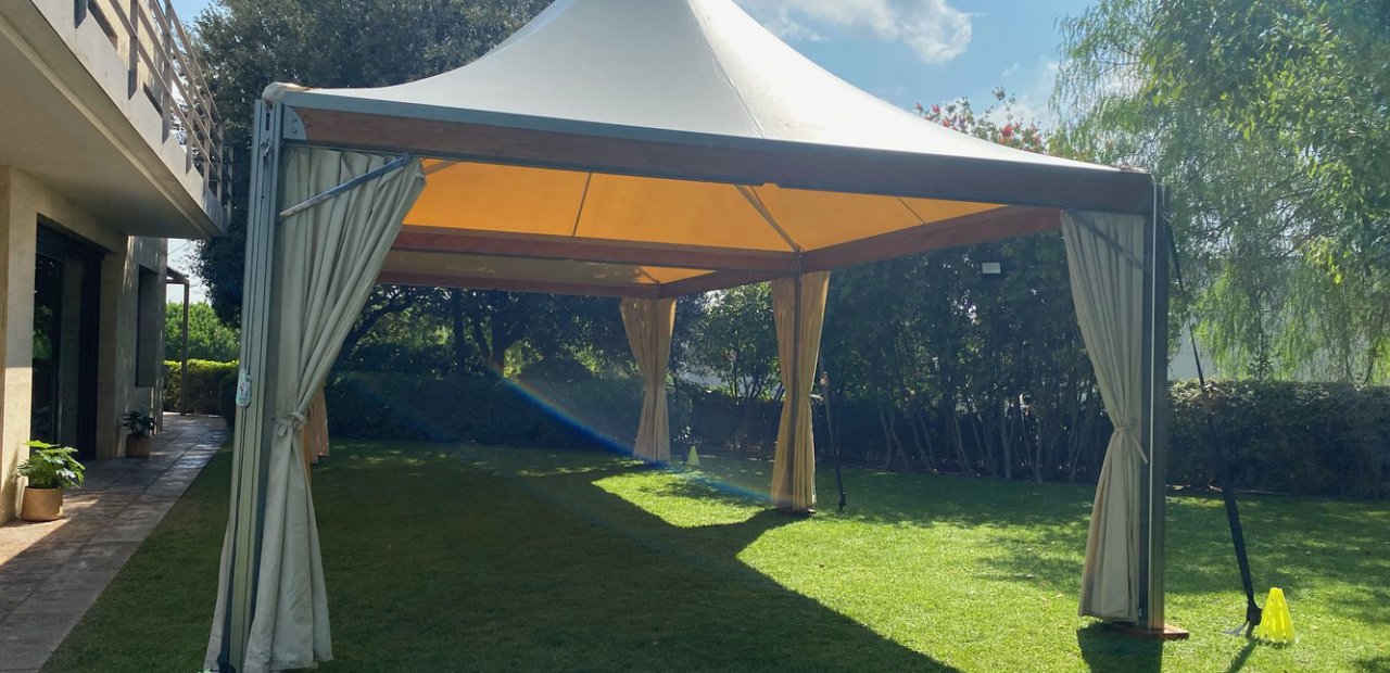 Tents rent to events