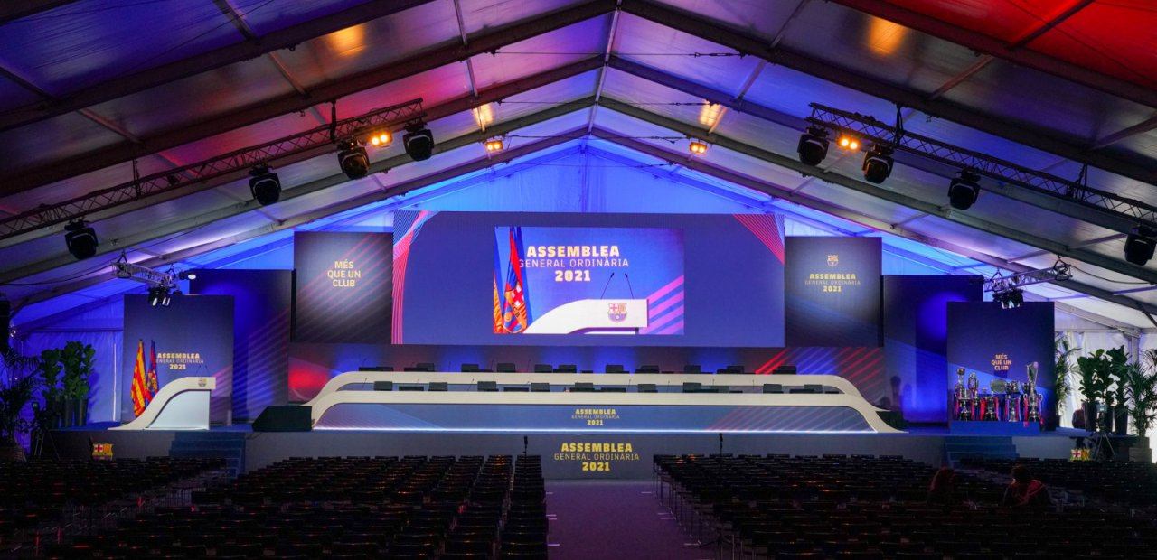 Carpa a dos aguas para el FCB