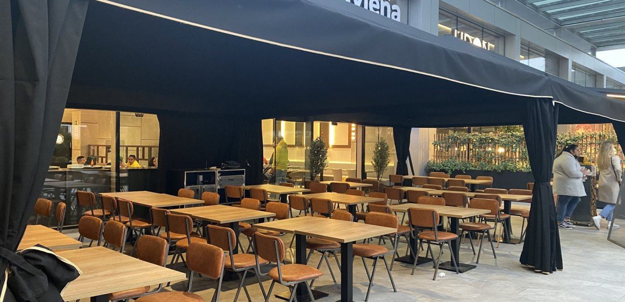 Carpas modulares en CC Westfield