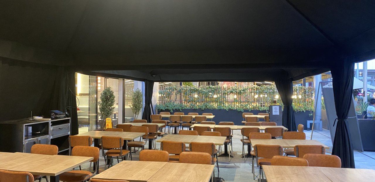 Carpas modulares en CC Westfield