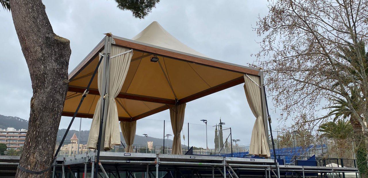 Carpas en el Club de Polo Barcelona