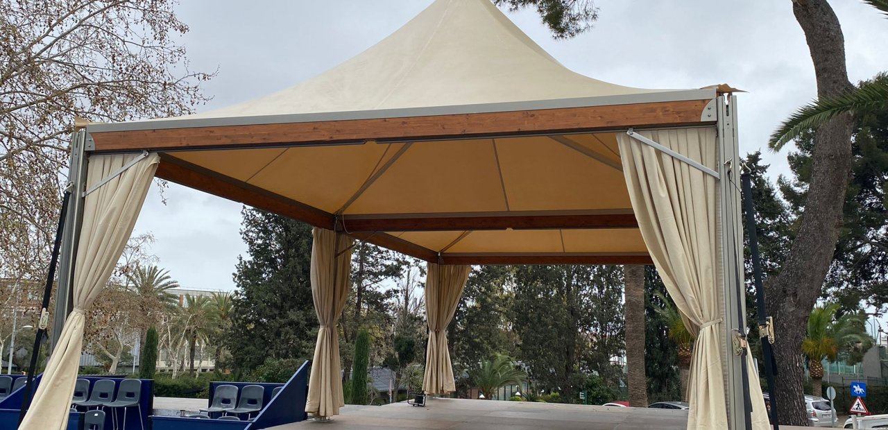 Carpas en el Club de Polo Barcelona